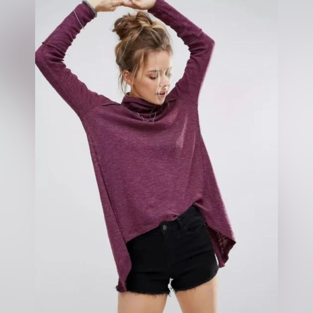 We The Free Stonecold Turtleneck Raglan Tunic Magenta Purple XS Open Back Top - Picture 2 of 9